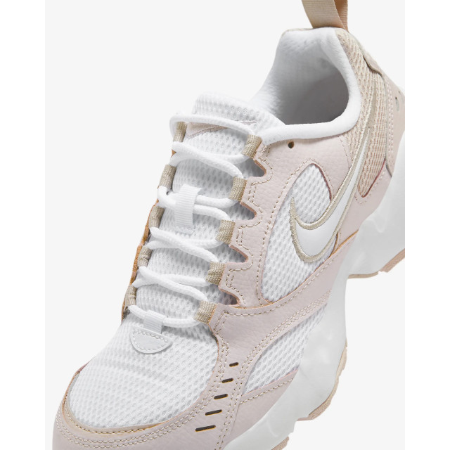 日本 NIKE AIR HEIGHTS 乾燥玫瑰奶茶勾 女款 增高厚底運動休閒鞋